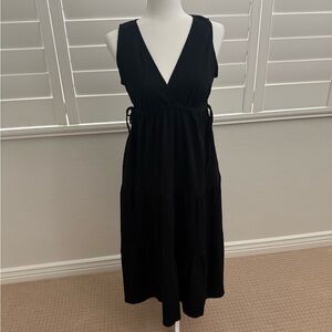 Max Studio. Size M. Black. V-neck. New with tags.